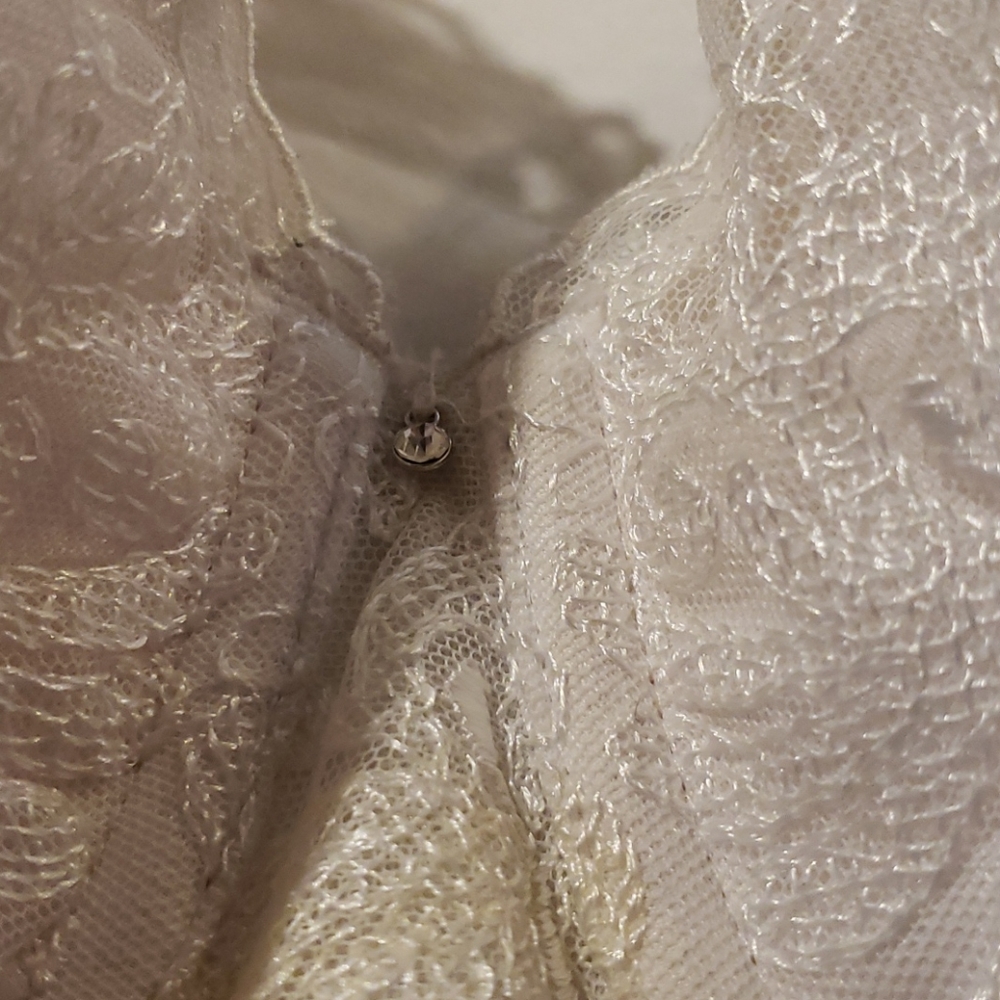 Bra - Picture 8 of 8
